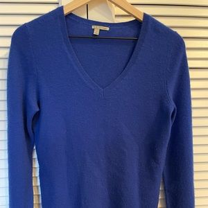Halogen blue cashmere sweater size Small